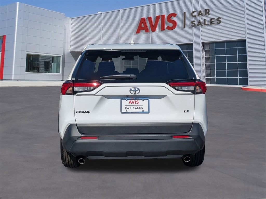 Thumbnail: 2025 Toyota RAV4 - 10