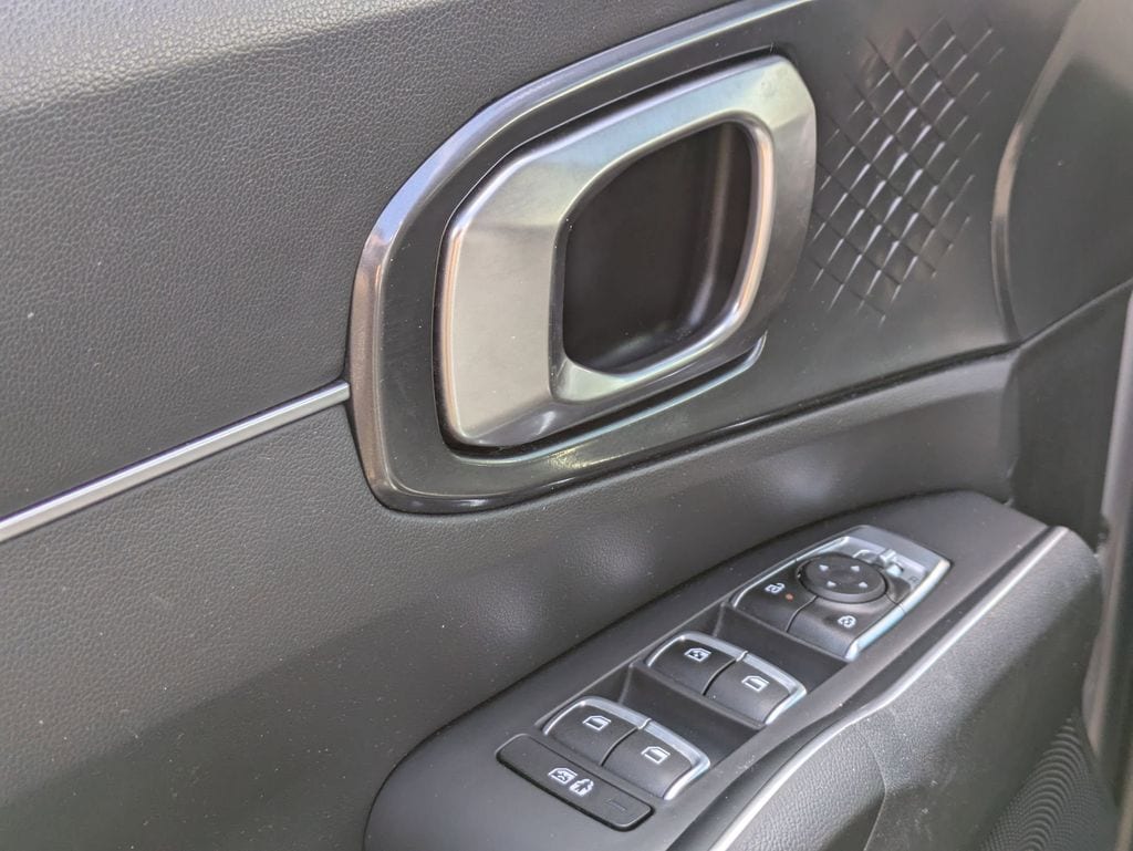 Thumbnail: 2024 Kia Sorento - 13