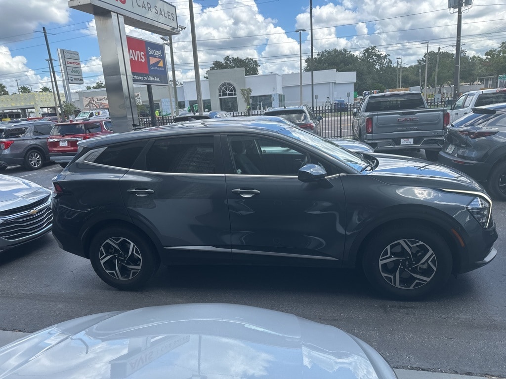 Thumbnail: 2024 Kia Sportage - 4