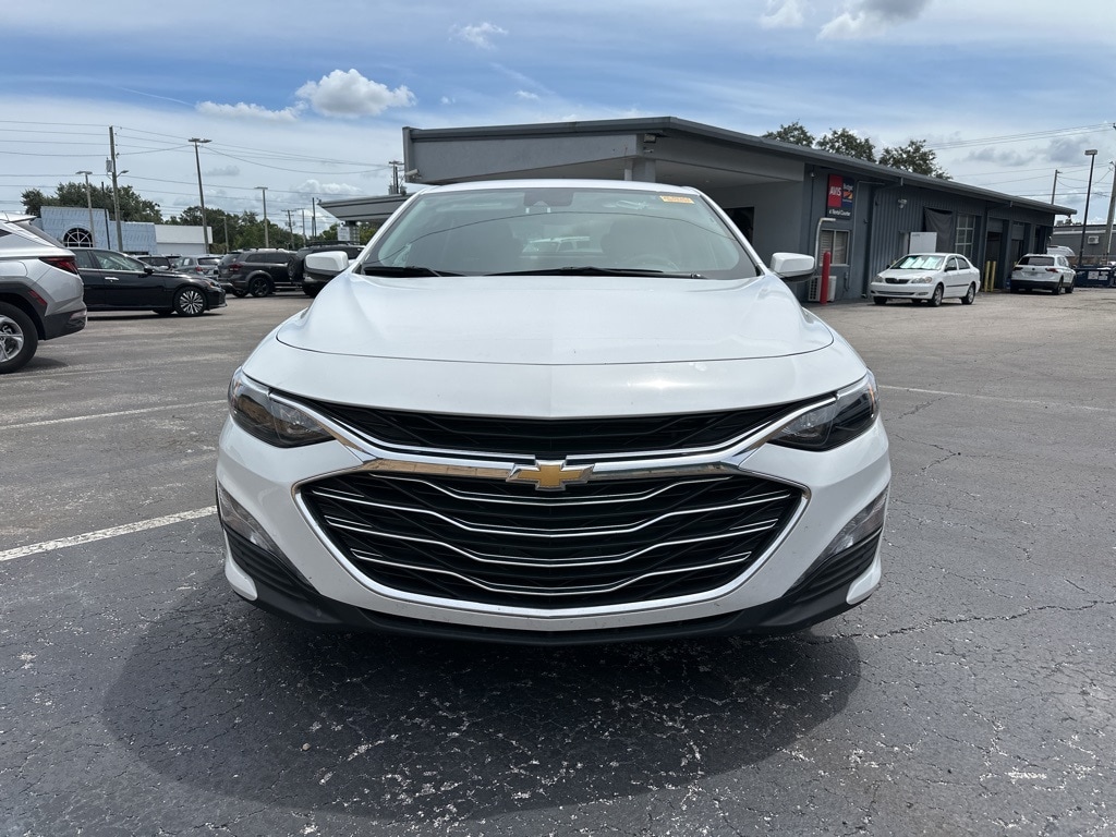 Thumbnail: 2024 Chevrolet Malibu - 2