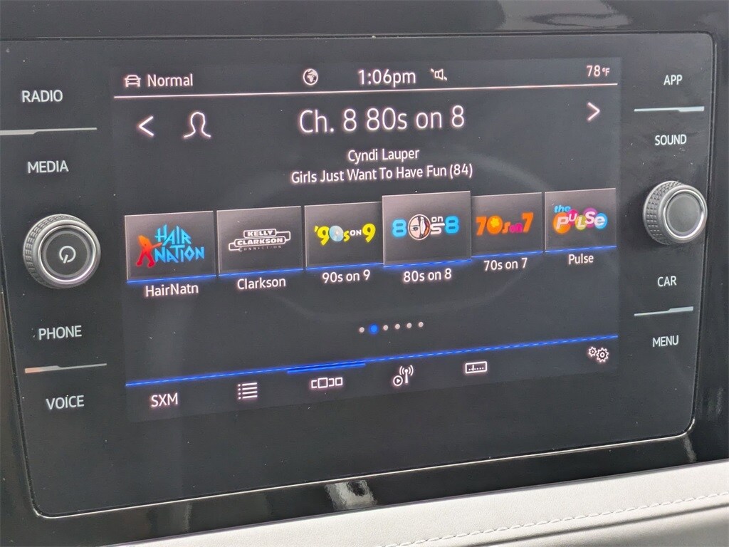 Thumbnail: 2025 Volkswagen Taos - 18