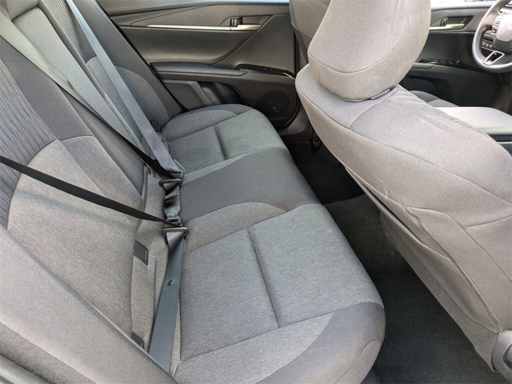 Thumbnail: 2025 Toyota Camry - 30