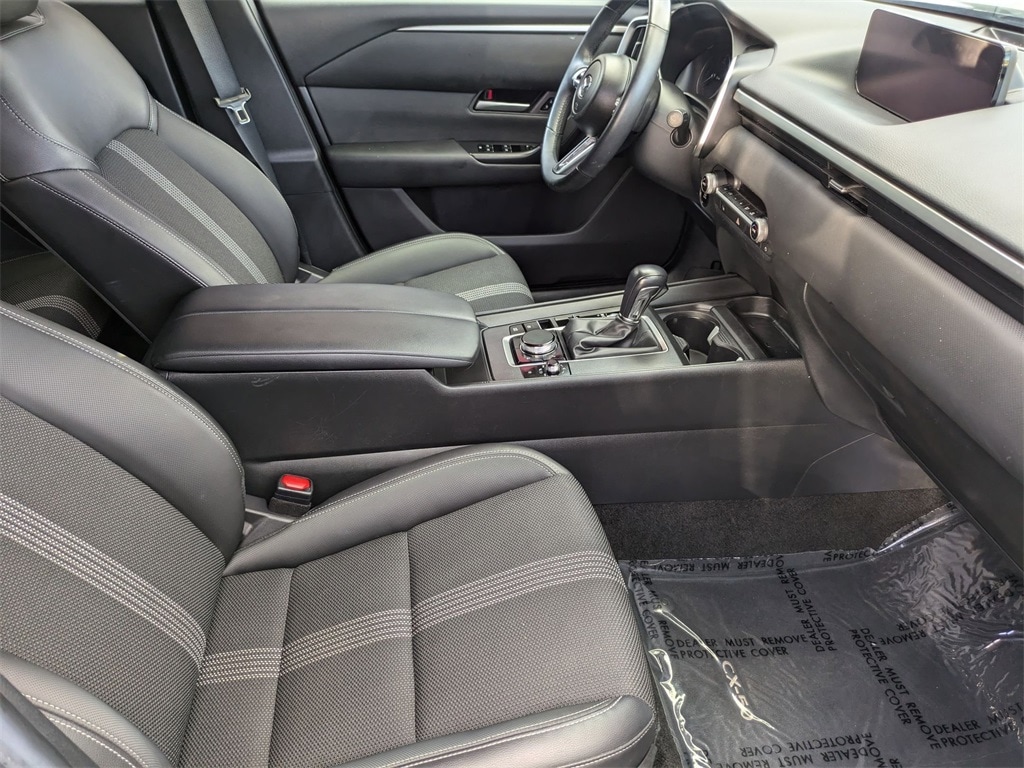 Thumbnail: 2025 Mazda CX-50 - 30