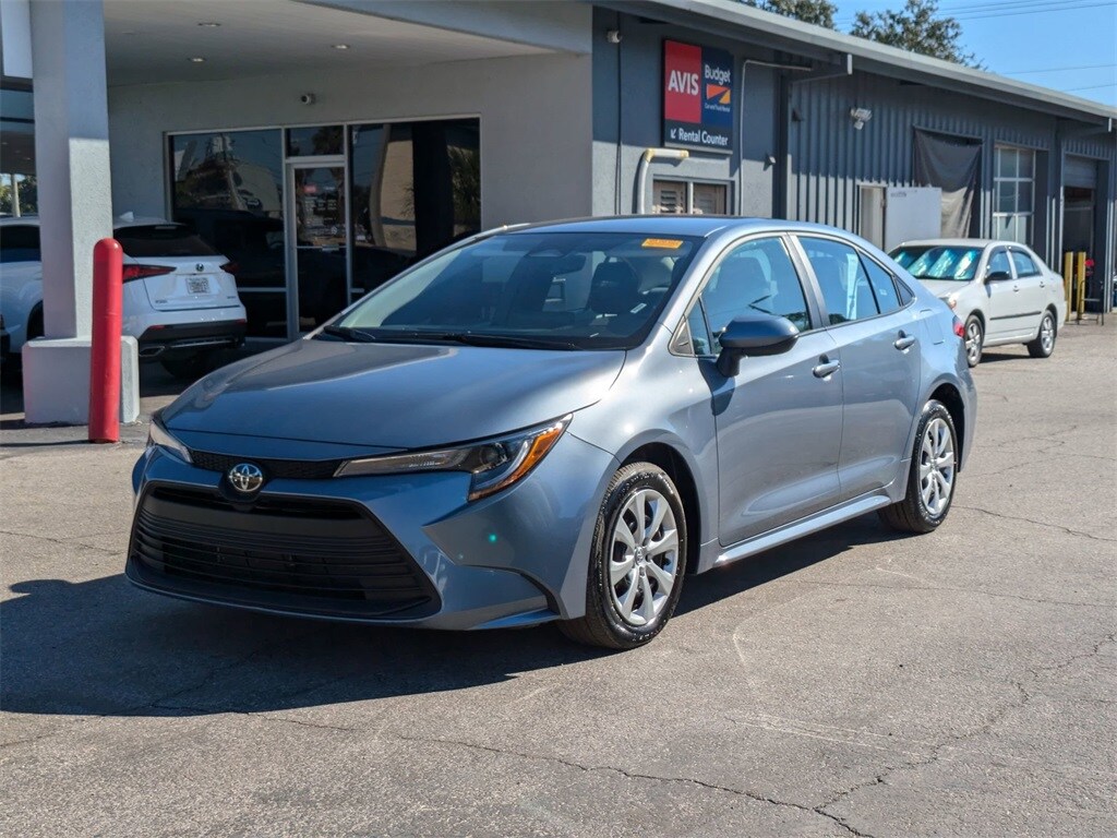 Certified 2025 Toyota Corolla LE Sedan