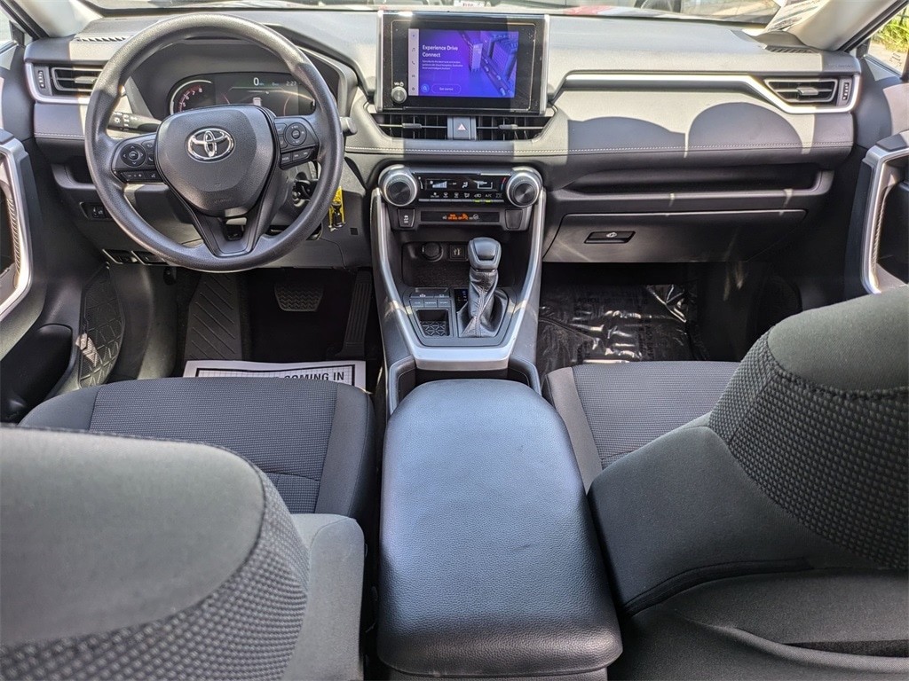 Thumbnail: 2023 Toyota RAV4 - 22