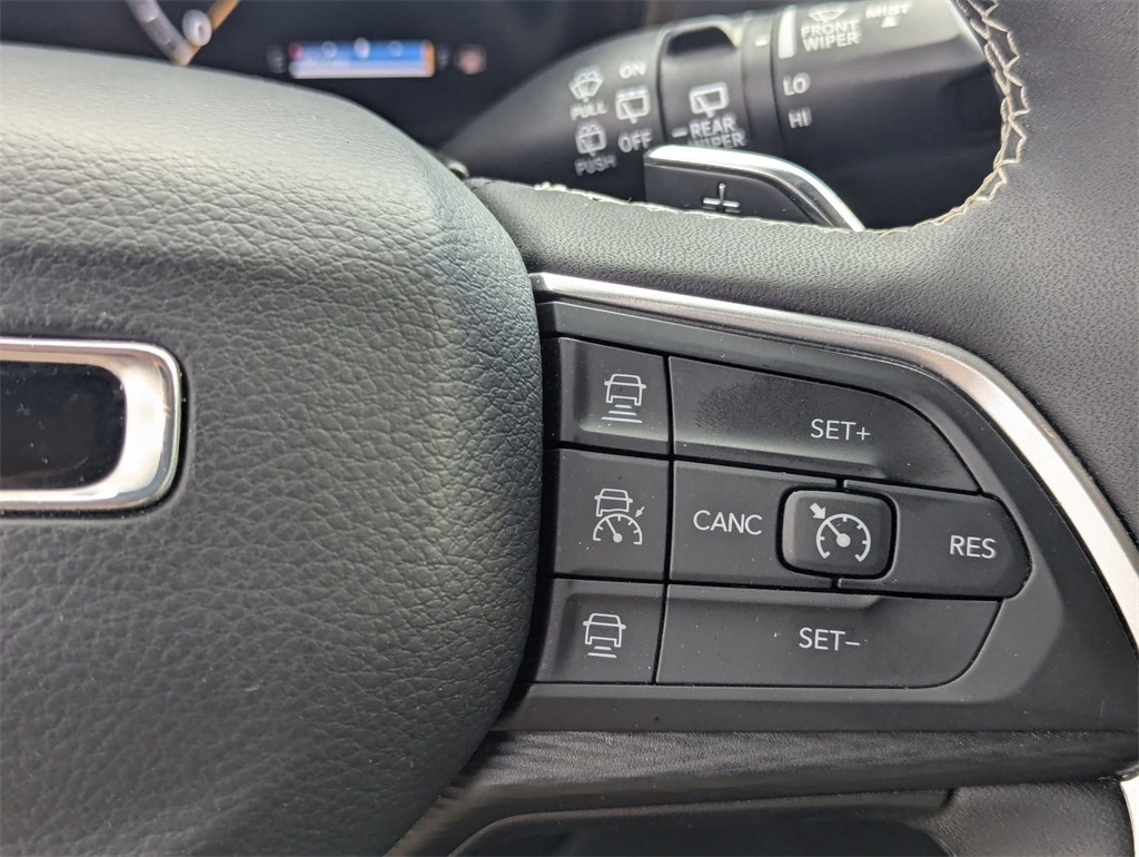 Thumbnail: 2024 Jeep Grand Cherokee L - 17