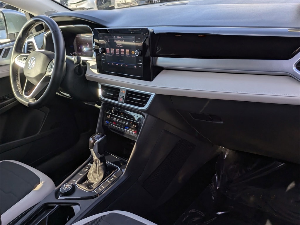 Thumbnail: 2025 Volkswagen Taos - 31