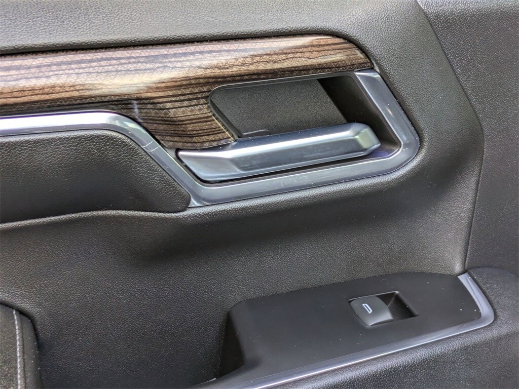Thumbnail: 2024 Chevrolet Silverado 1500 - 22