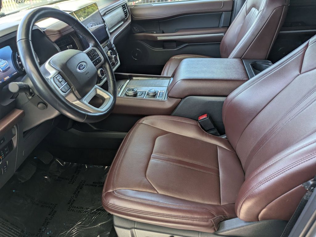 Thumbnail: 2024 Ford Expedition - 24