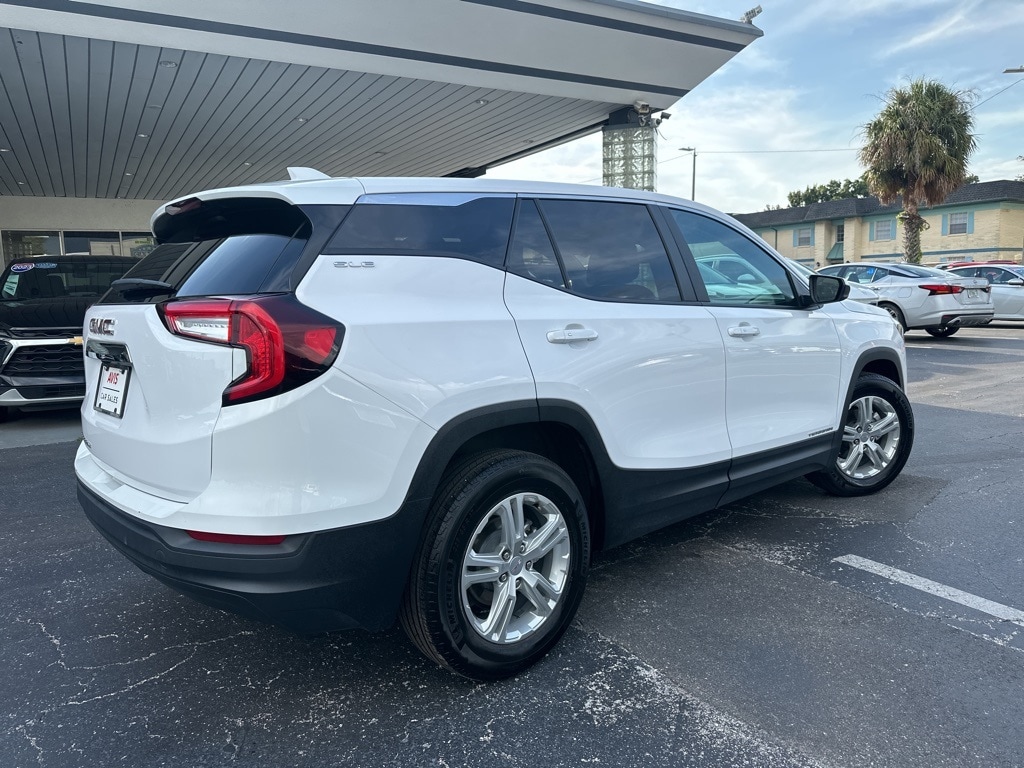 Thumbnail: 2024 GMC Terrain - 5