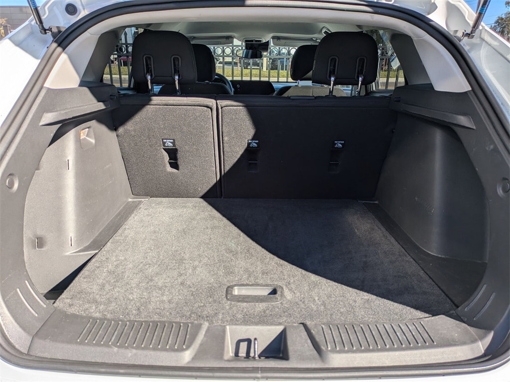 Thumbnail: 2025 Chevrolet Trax - 27