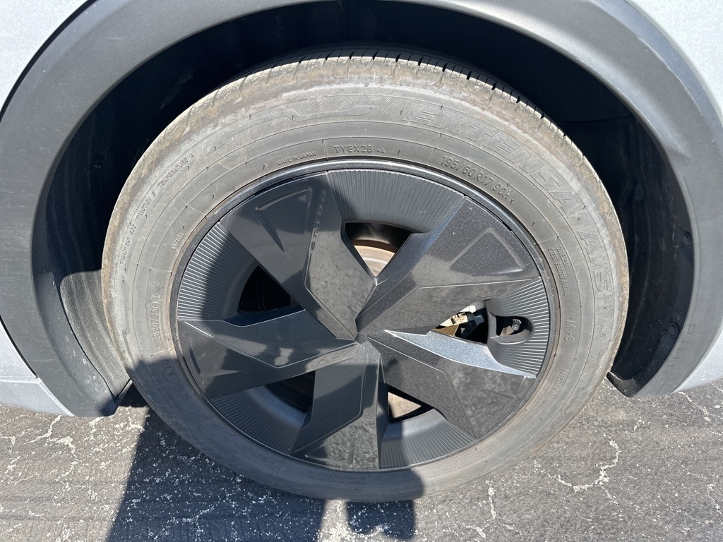 Thumbnail: 2025 Toyota Prius - 10