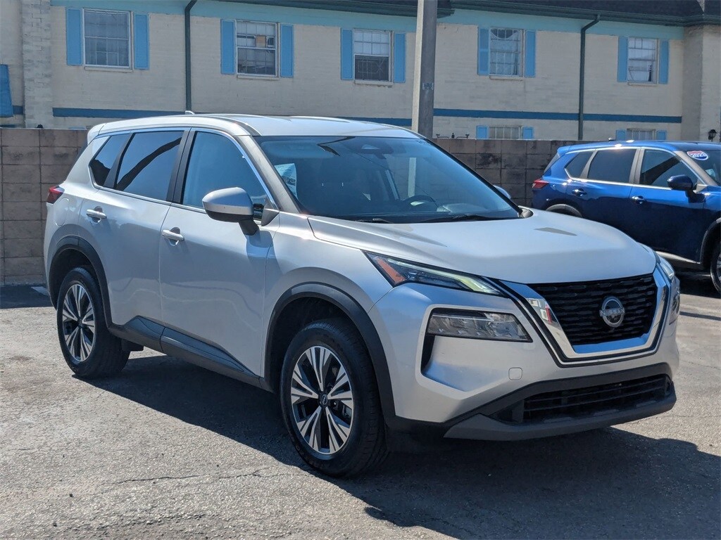 Thumbnail: 2023 Nissan Rogue - 3