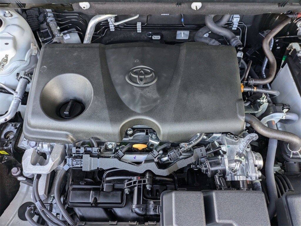 Thumbnail: 2025 Toyota RAV4 - 32