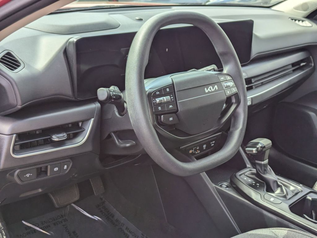 Thumbnail: 2025 Kia K4 - 14