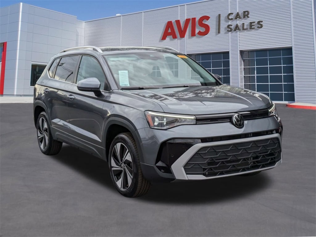 Thumbnail: 2025 Volkswagen Taos - 3