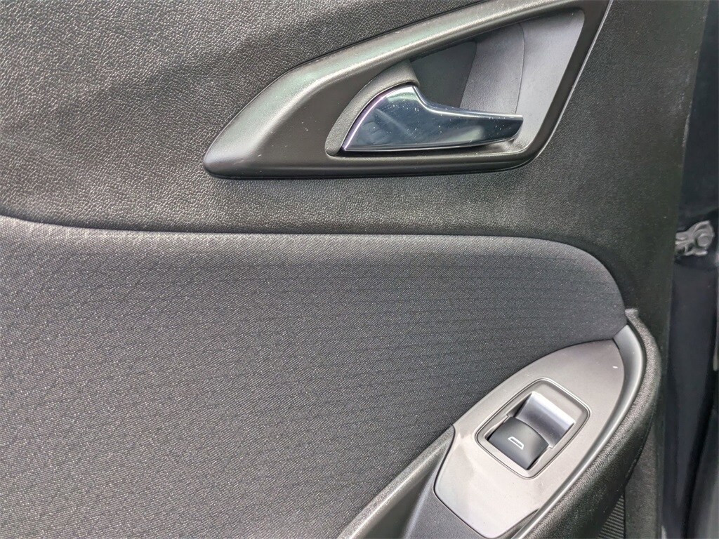 Thumbnail: 2023 Chevrolet Malibu - 23