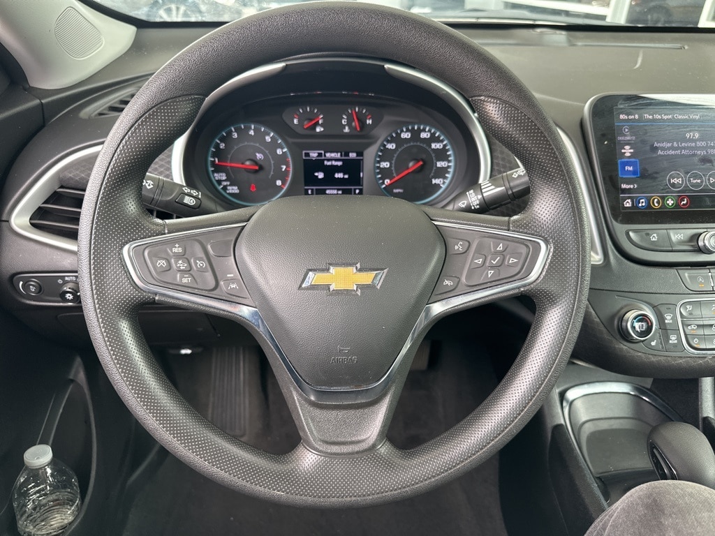 Thumbnail: 2024 Chevrolet Malibu - 21