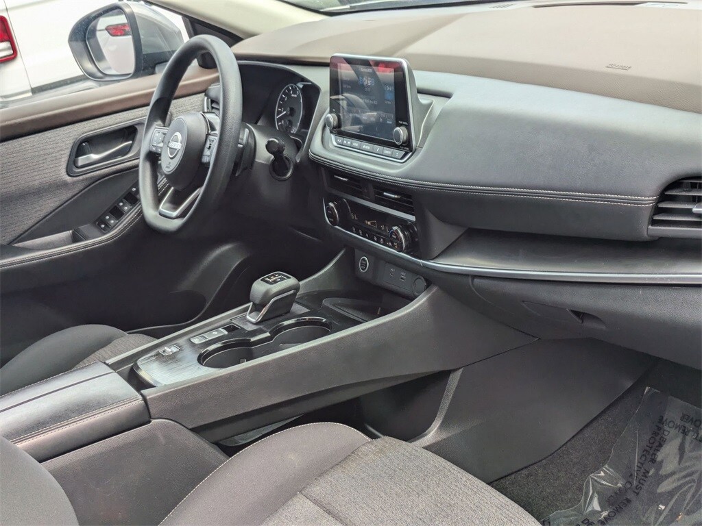 Thumbnail: 2023 Nissan Rogue - 31