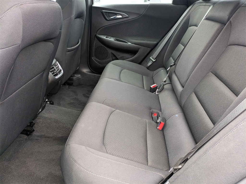 Thumbnail: 2024 Chevrolet Malibu - 27