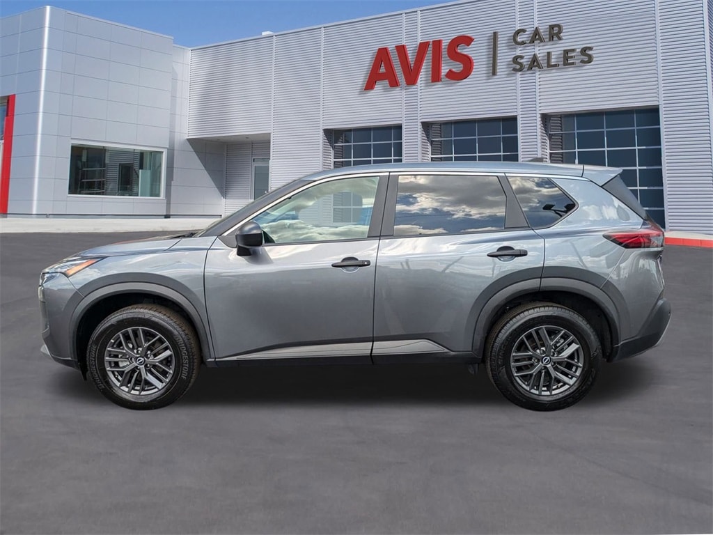 2023 Nissan Rogue S 10
