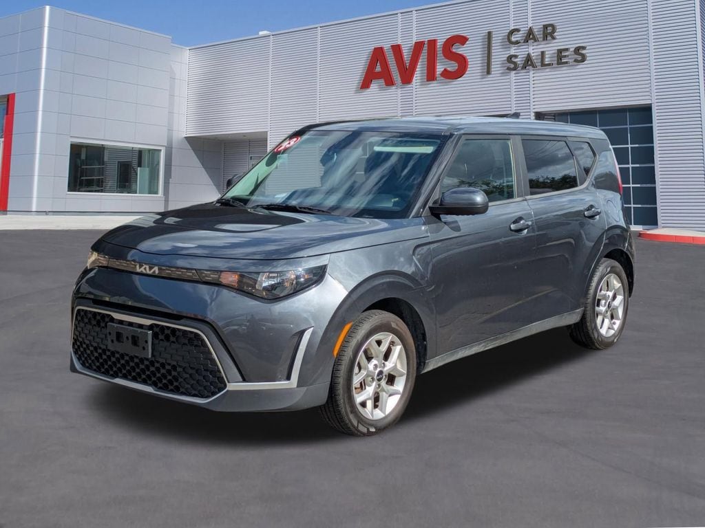 2023 Kia Soul LX
