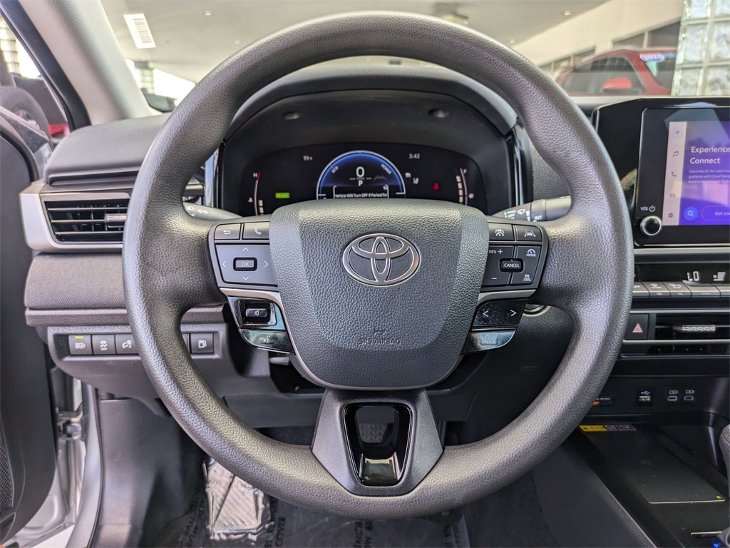 Thumbnail: 2025 Toyota Camry - 19