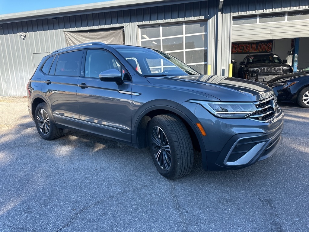 Certified 2024 Volkswagen Tiguan 2.0T SE SUV