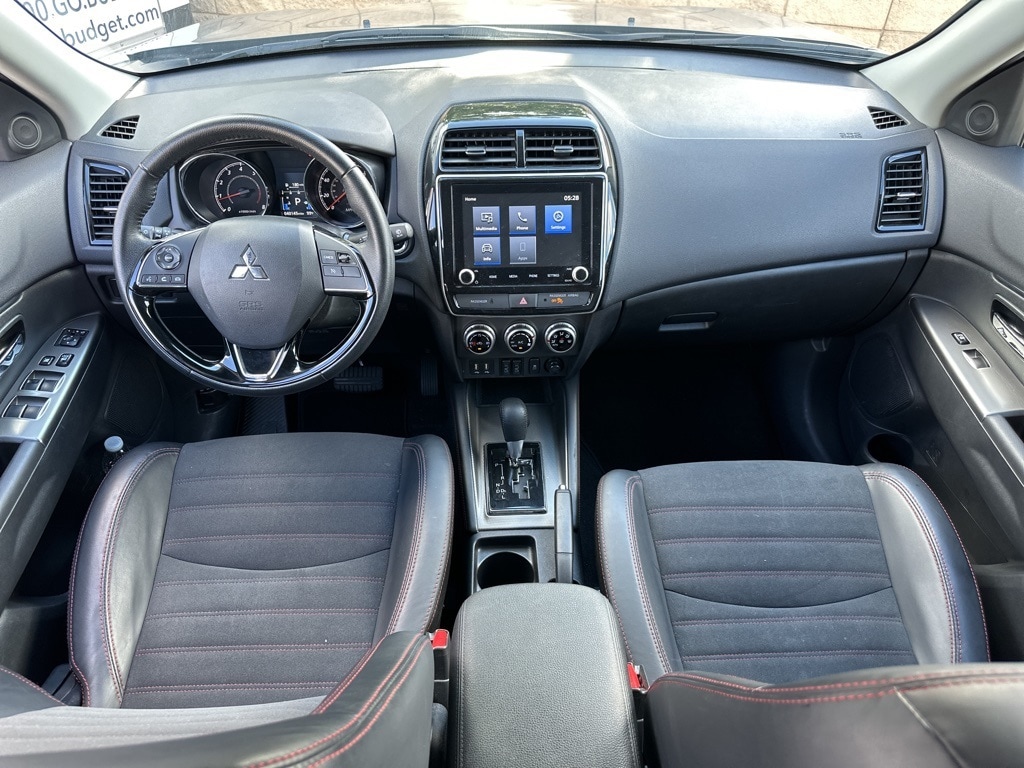 Thumbnail: 2024 Mitsubishi Outlander Sport - 16