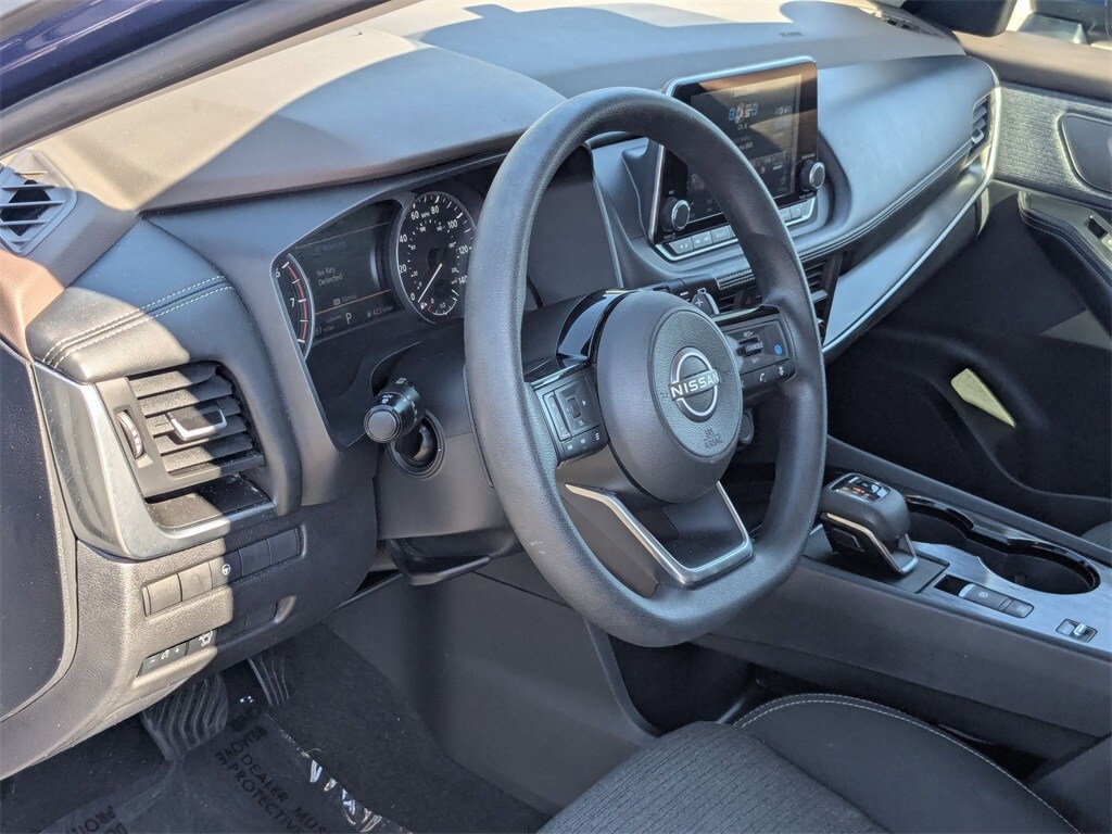 Thumbnail: 2023 Nissan Rogue - 14