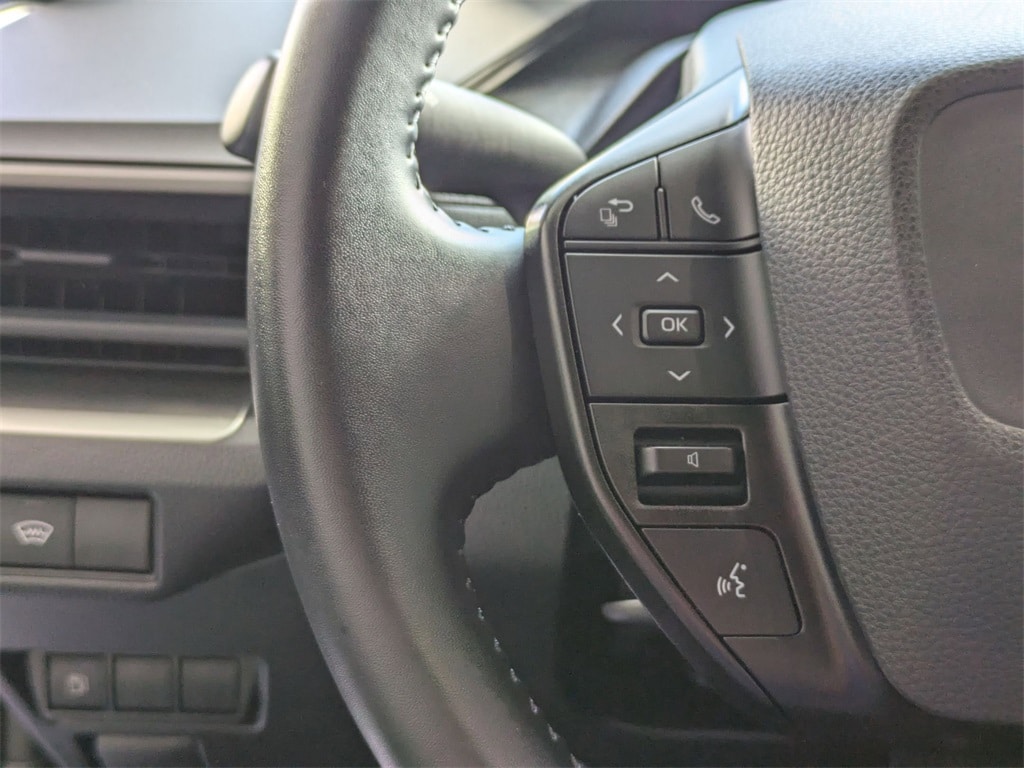 Thumbnail: 2024 Toyota Prius - 17