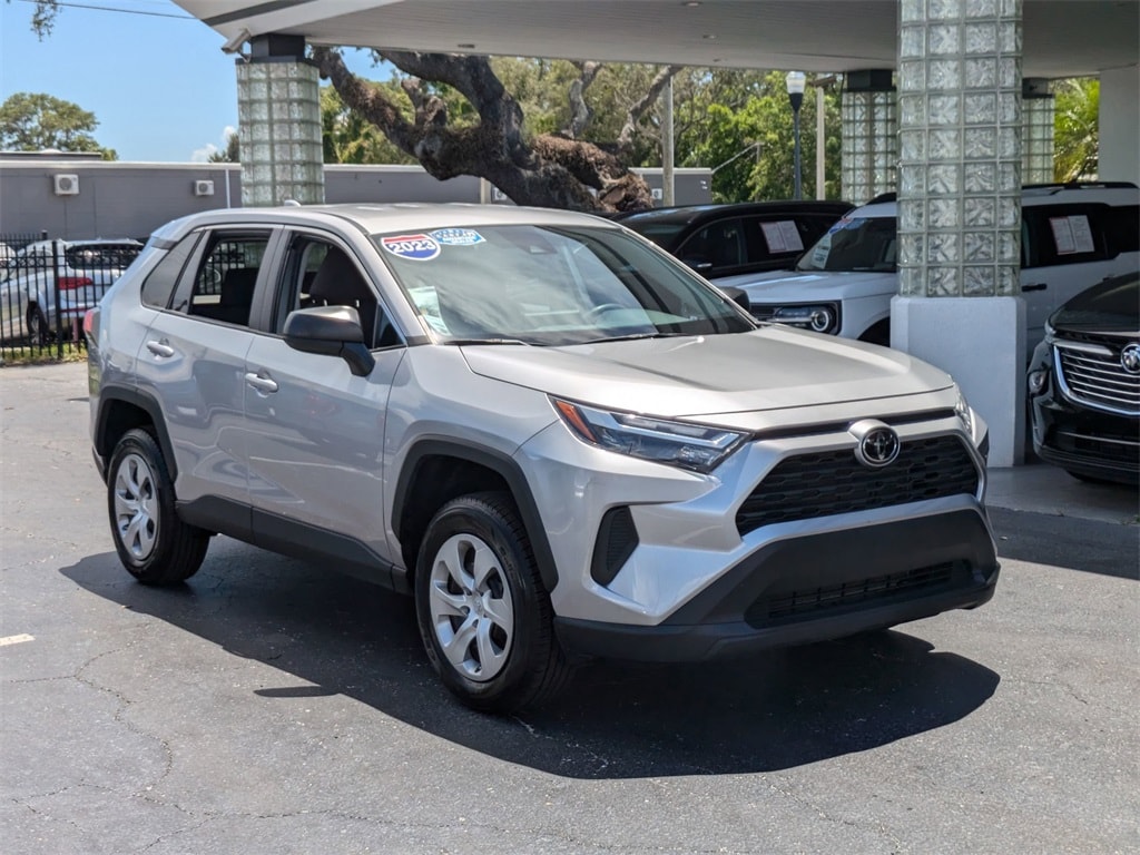 Thumbnail: 2023 Toyota RAV4 - 3