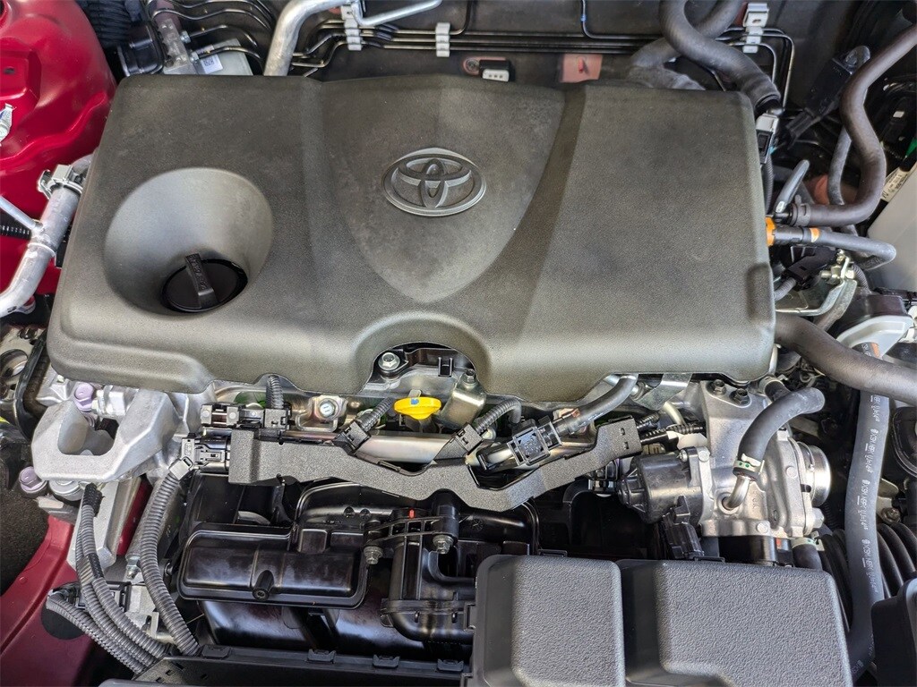 Thumbnail: 2025 Toyota RAV4 - 32
