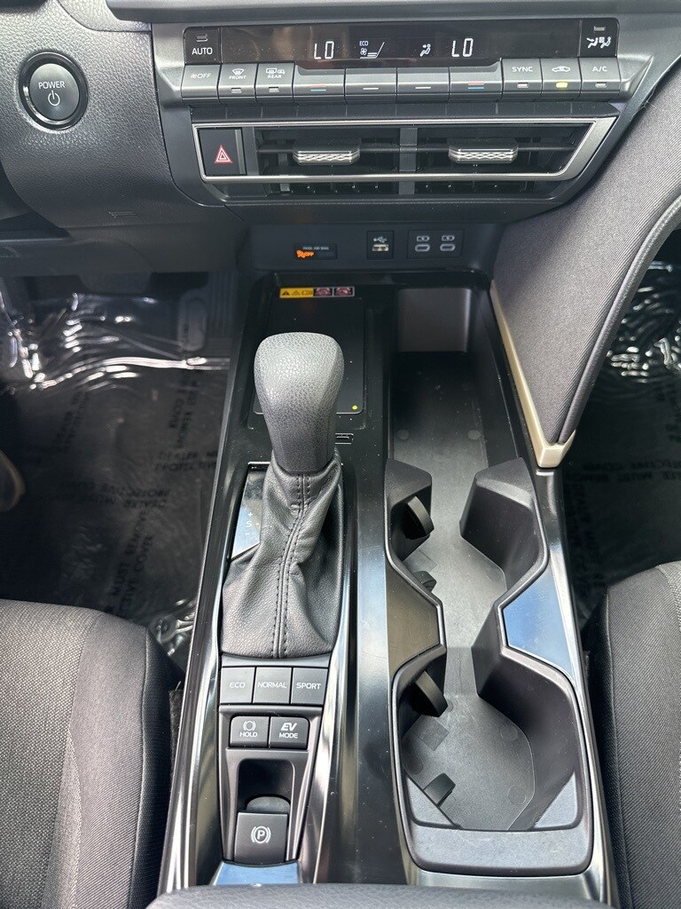 Thumbnail: 2025 Toyota Camry - 19