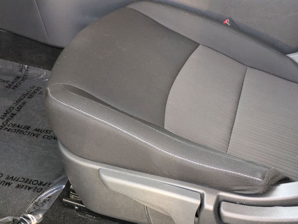 2025 Nissan Sentra SV - Photo 15