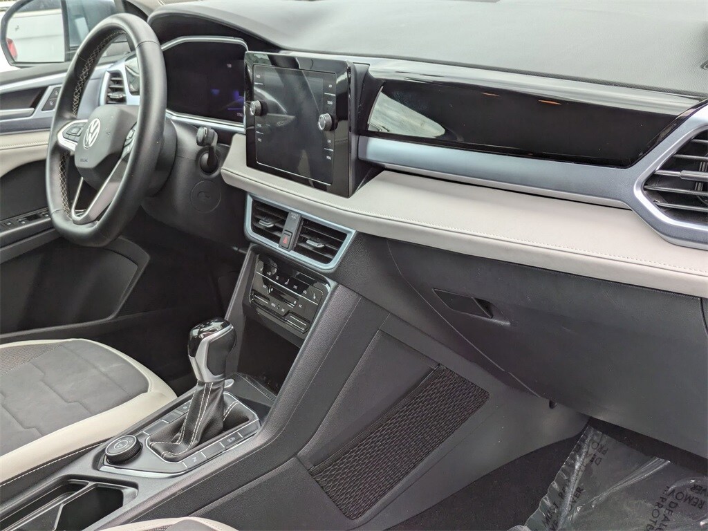 Thumbnail: 2025 Volkswagen Taos - 31