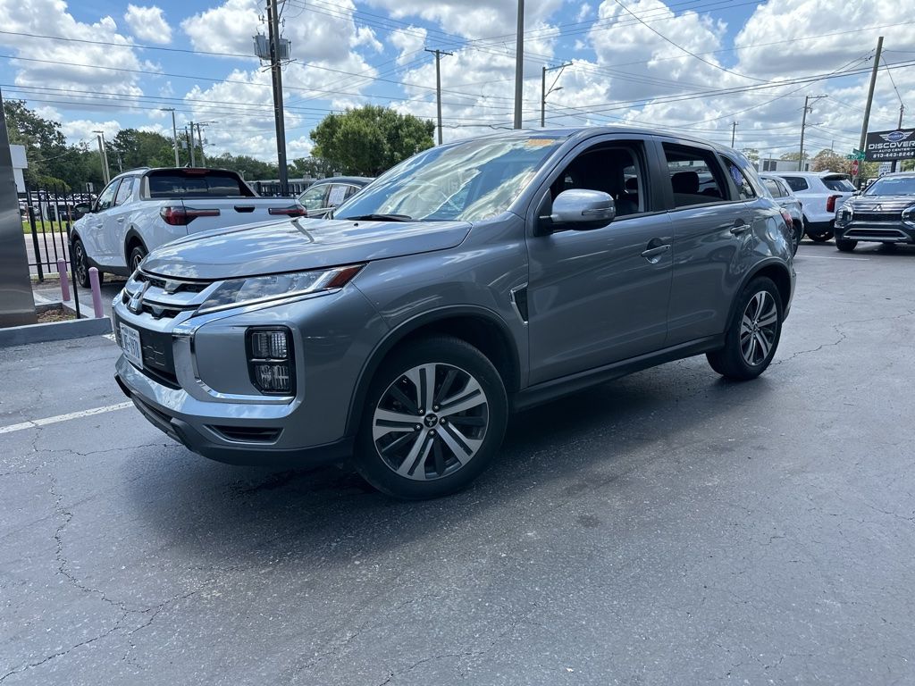 2025 Mitsubishi Outlander Sport's photo