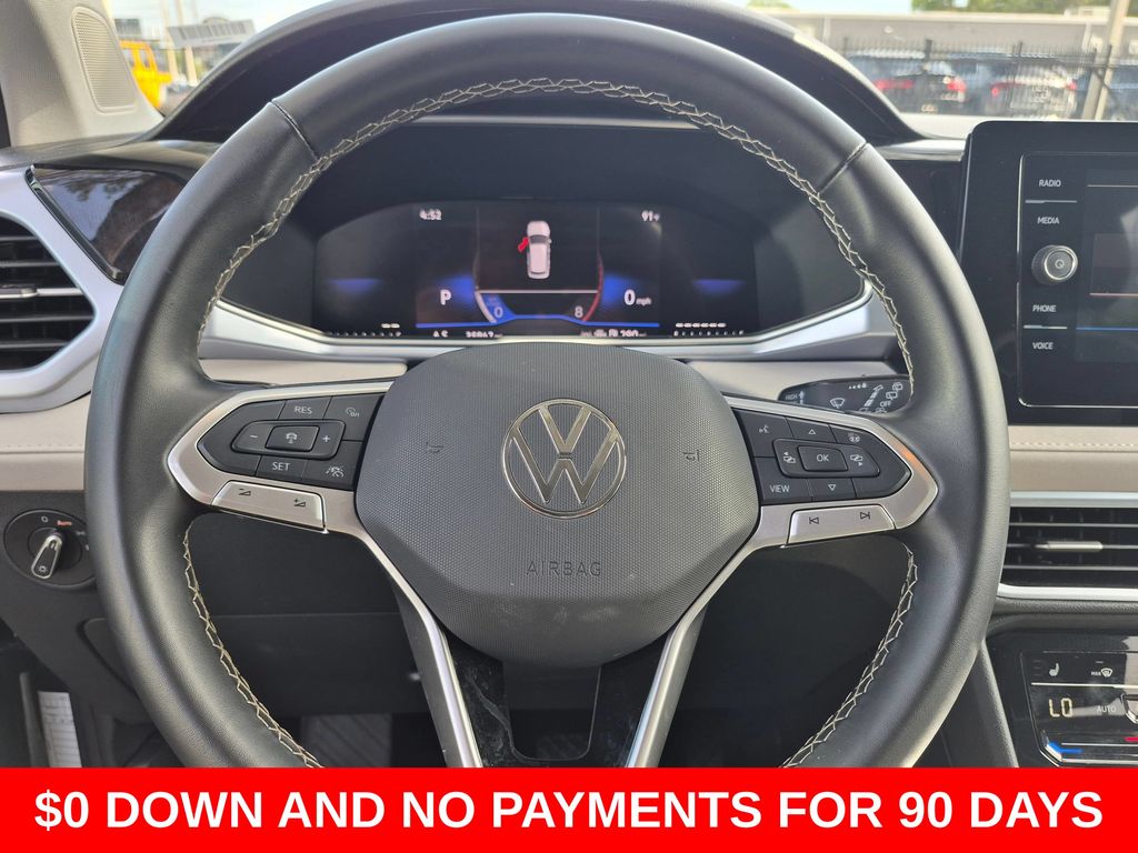 Thumbnail: 2025 Volkswagen Taos - 21