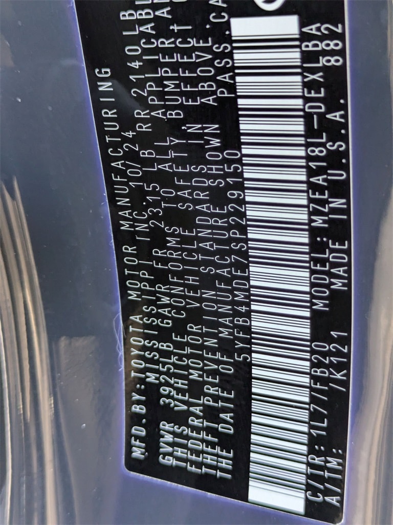 Thumbnail: 2025 Toyota Corolla - 36