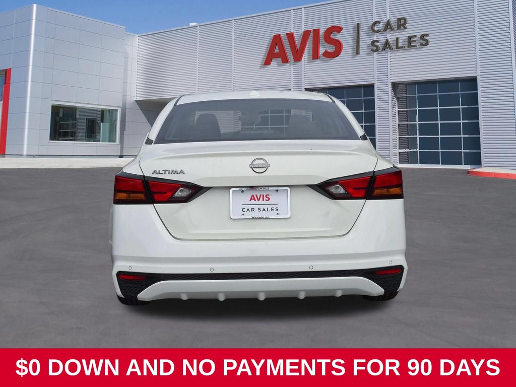 Thumbnail: 2025 Nissan Altima - 7
