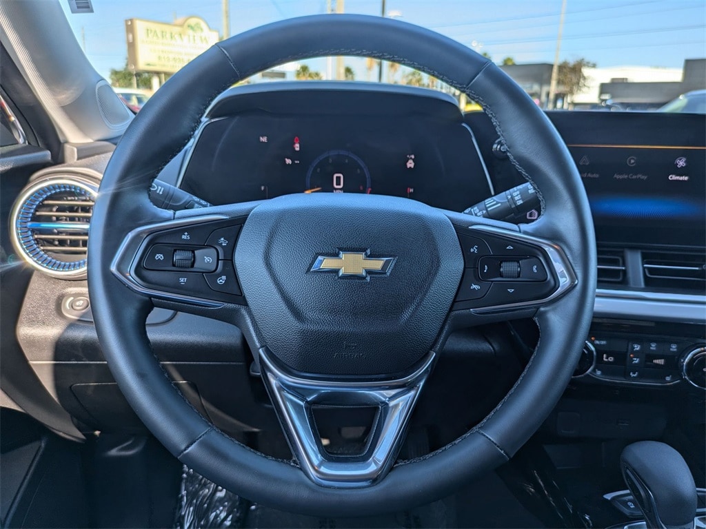 Thumbnail: 2025 Chevrolet Trax - 18