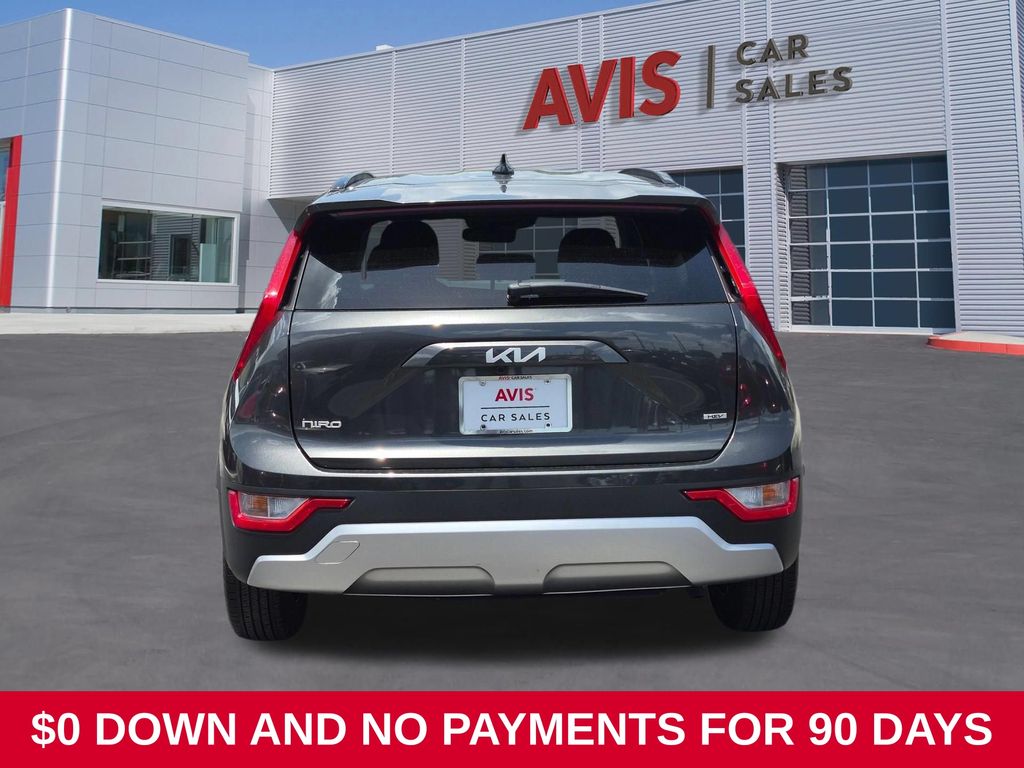 Thumbnail: 2025 Kia Niro - 7