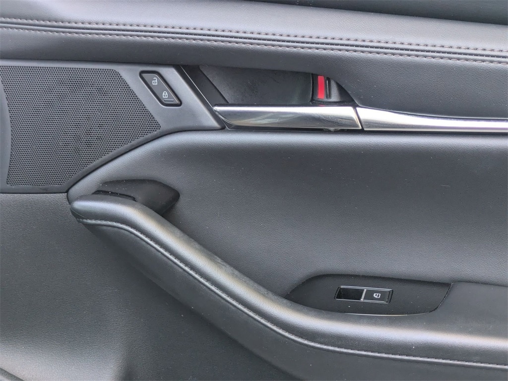 Thumbnail: 2025 Mazda Mazda3 - 33