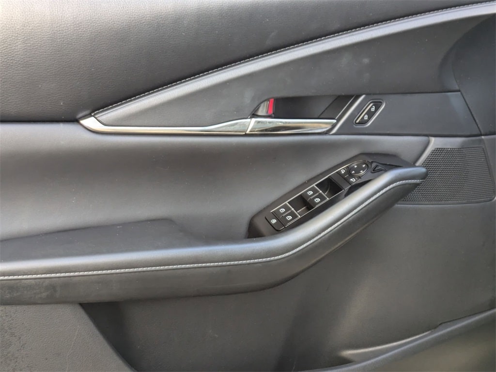 Thumbnail: 2025 Mazda CX-30 - 11