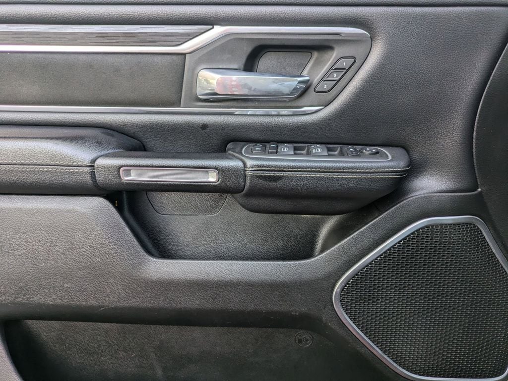 2023 RAM Ram 1500 Pickup Laramie - Photo 11