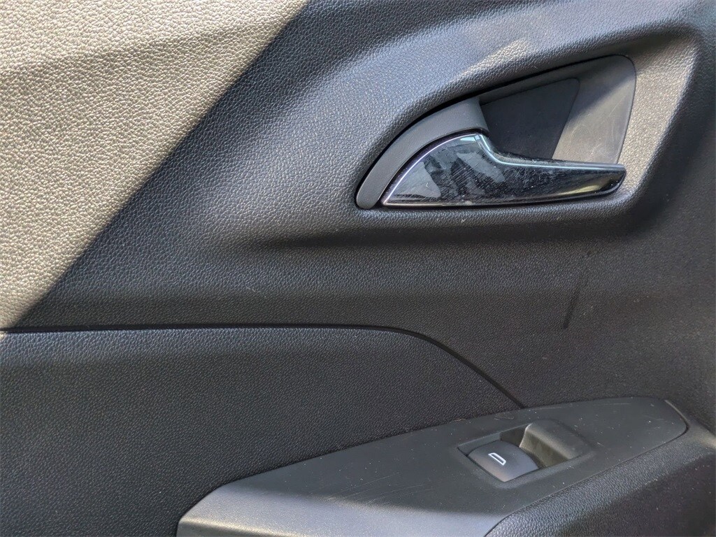 Thumbnail: 2025 Chevrolet Trax - 25