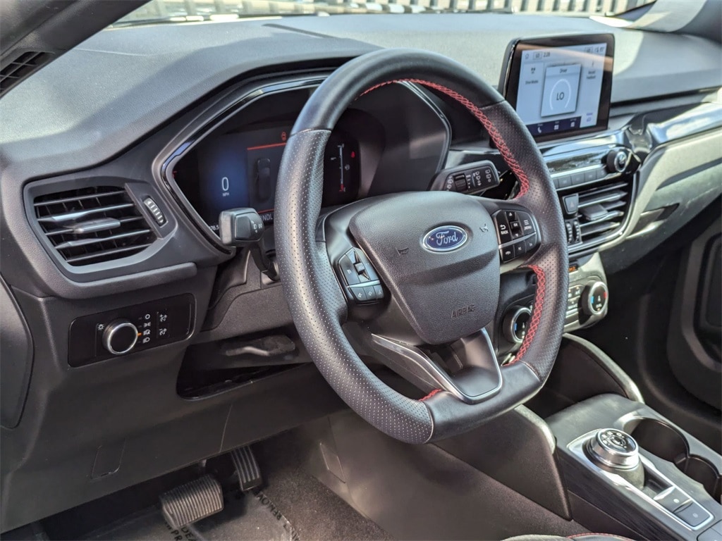 Thumbnail: 2025 Ford Escape - 14