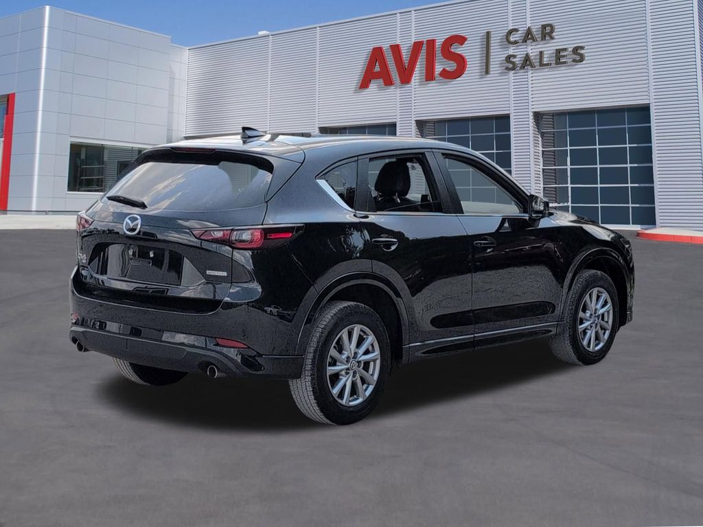 Thumbnail: 2025 Mazda CX-5 - 6