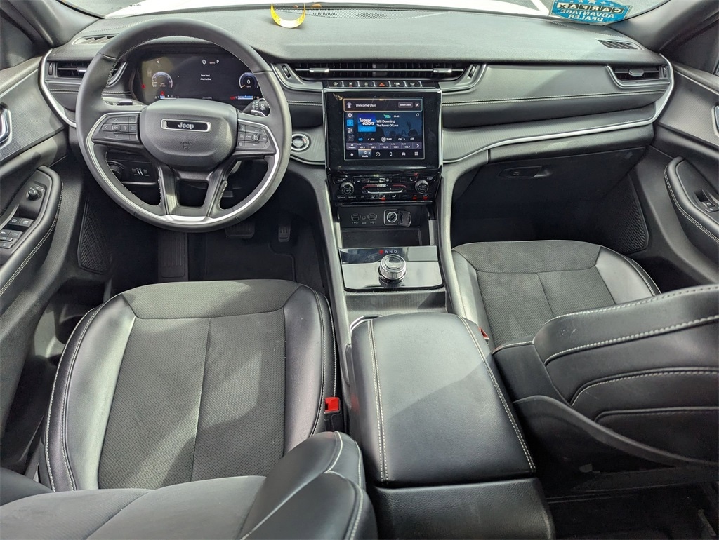 Thumbnail: 2024 Jeep Grand Cherokee L - 24