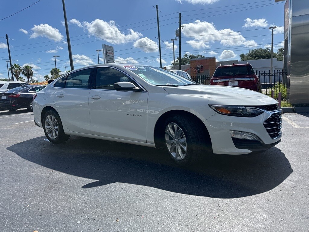 2024 Chevrolet Malibu LT 3